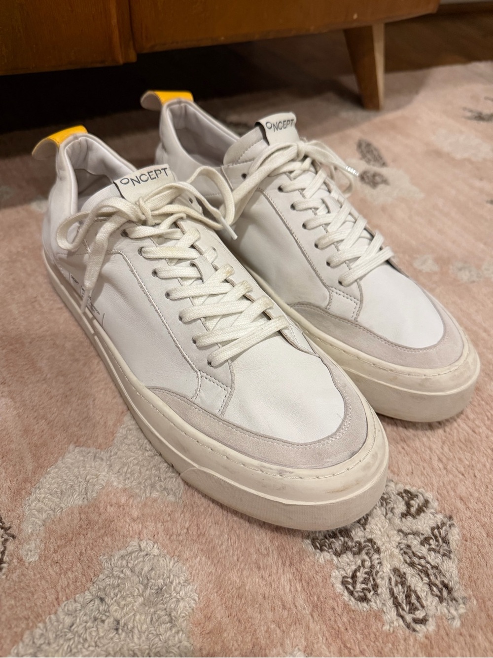 Women’s Oncept London White Sneakers